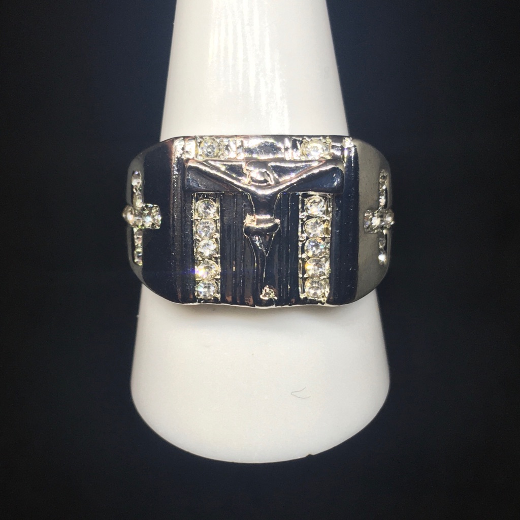 Stainless Steel Jesus On The Crosses On Both Side W/Rhinestone Lining The Ring